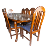 Comedor ovalado de madera