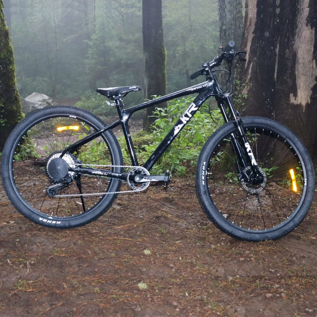 KTR-MOSCU-NNEGRA-PORTADA